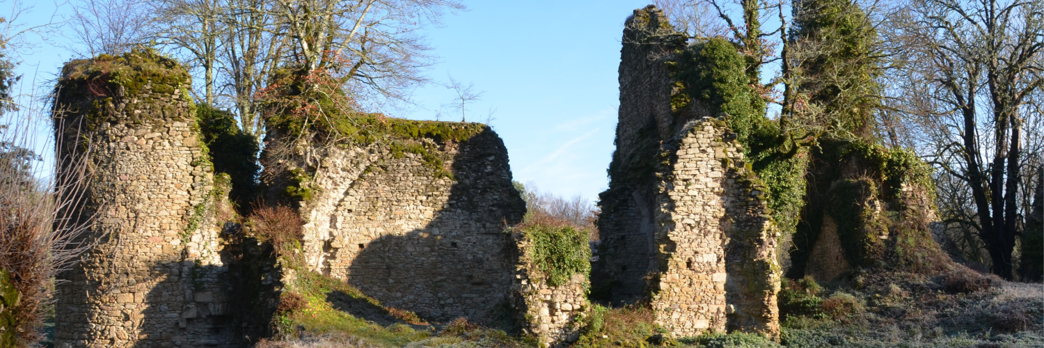 Les ruines nord du château de LAVAUGUYON